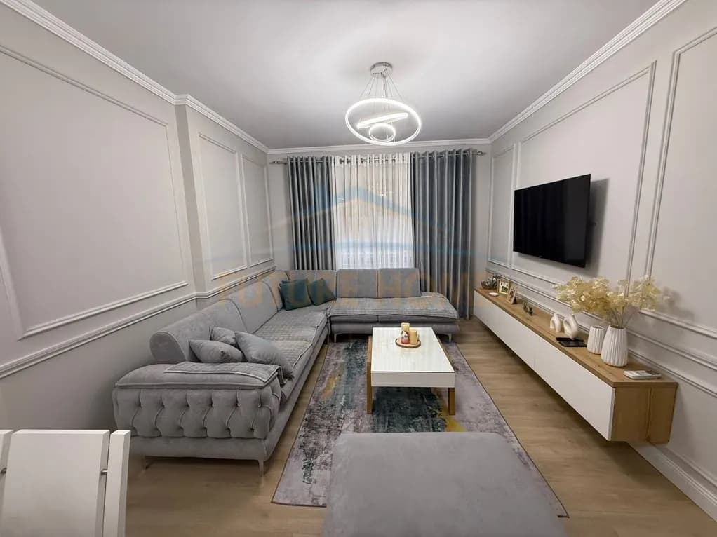 Apartament 3+1 në shitje në lagjia 18, Korçë