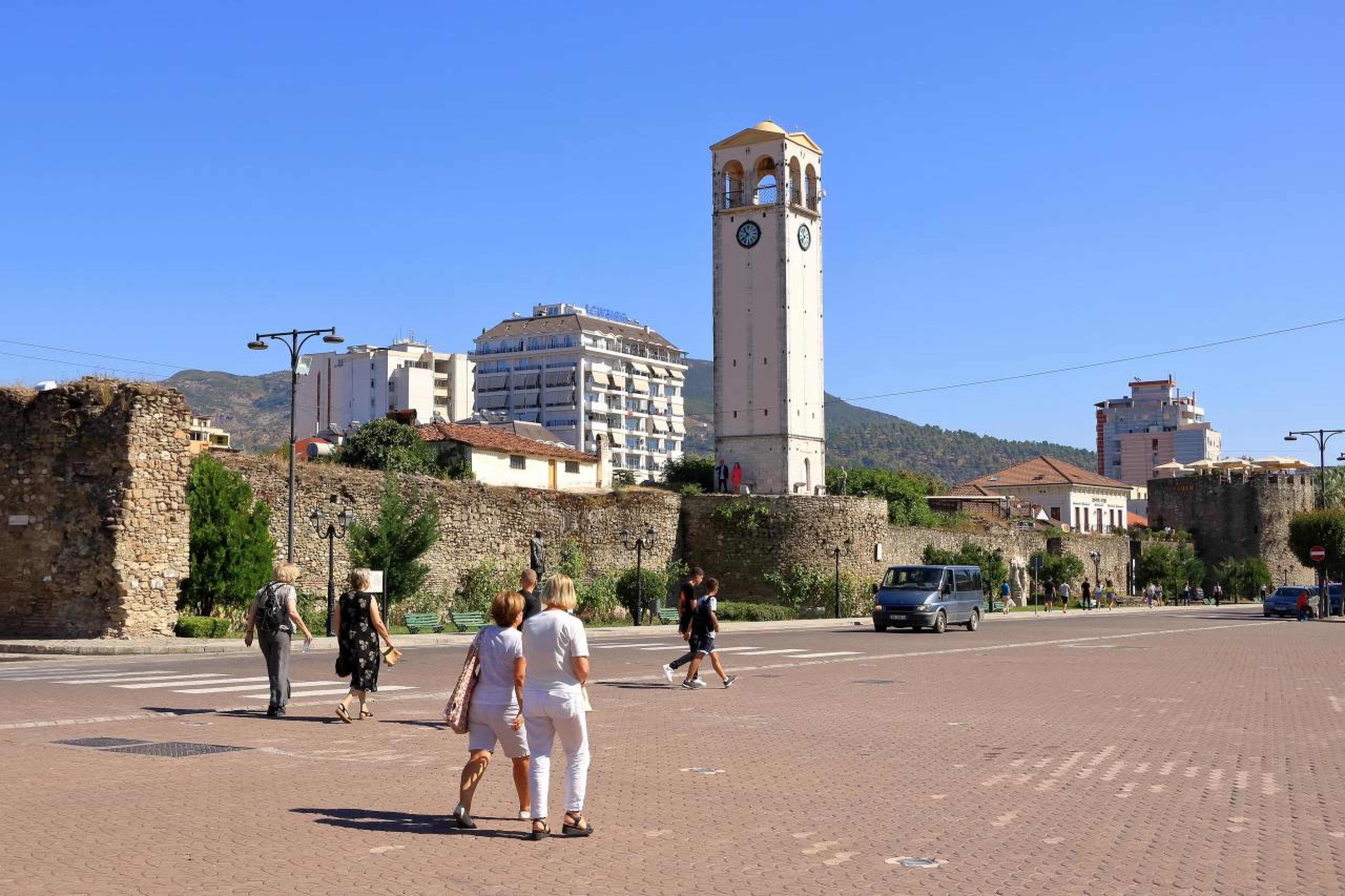 Modern apartment buildings and houses in Elbasan showcasing beautiful real estate properties