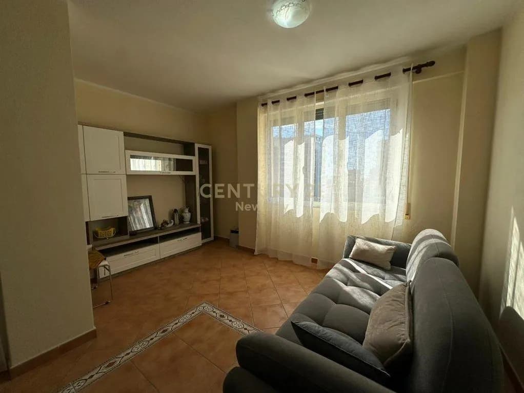 Apartament 1+1 në shitje në Qender te Durresit, Durres