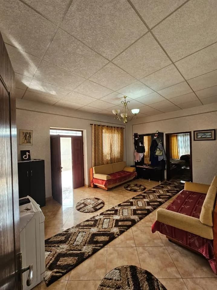 Vilë në shitje në Shkollës Bajram Curri, Durrës