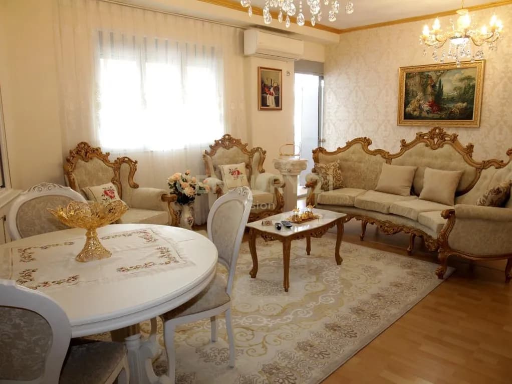 Apartament 2+1 në shitje në Qendër Shkodër, Shkodër