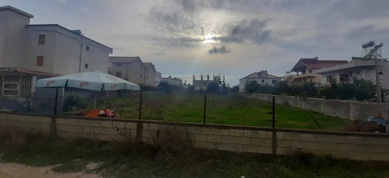 Tokë në shitje në Autostrada Durrës-Tiranë, Durrës
