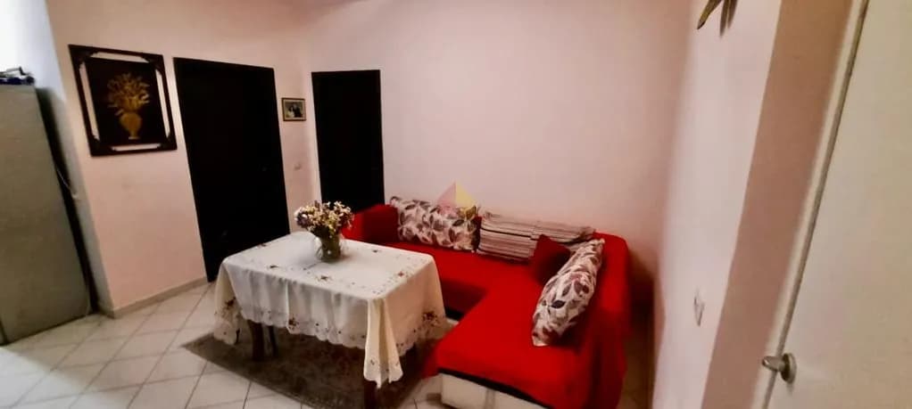 2-bedroom apartment for sale in Rruga e Kavajes, Tirane