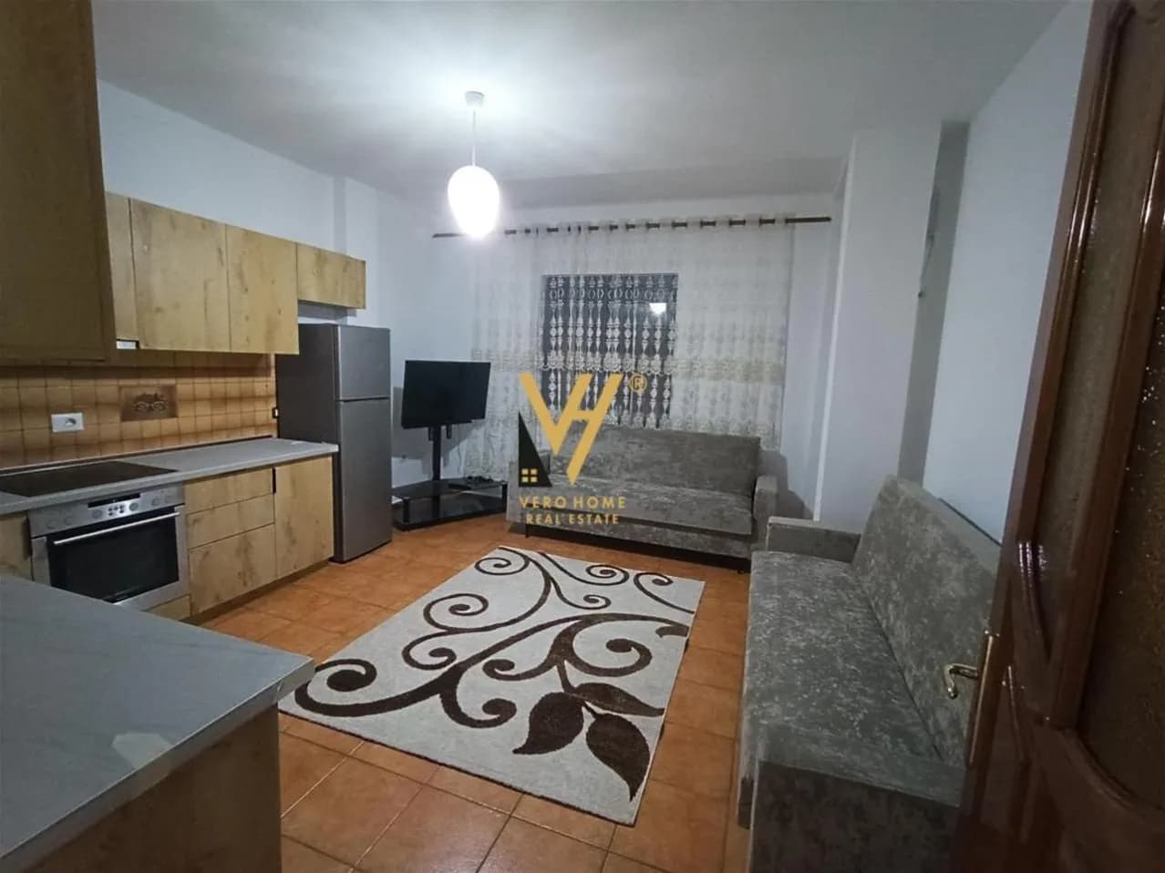 Apartament 3+1 me qira në Kinostudio, Tiranë