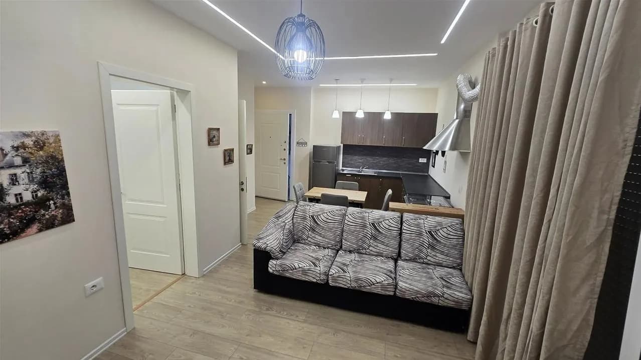 Apartament 1+1 me qira në lagjja 1, Korçë