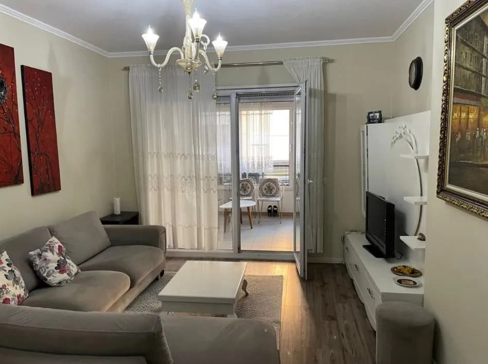 2-bedroom apartment for sale in Restorant Fresku, Tirane