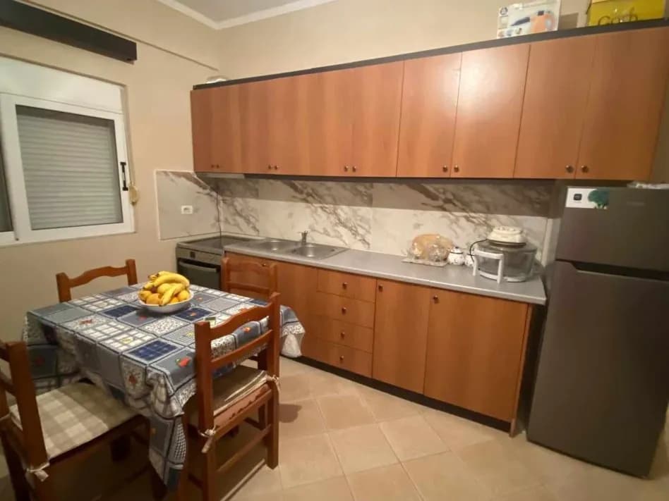 Apartament 1+1 me qira në Pedonale, Sarandë