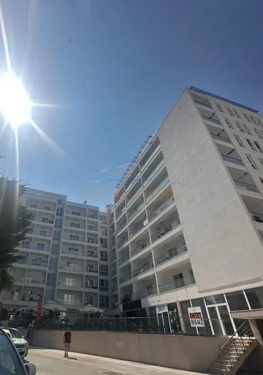 Apartament 1+1 në shitje tek Hotel Brilliant, Kavajë