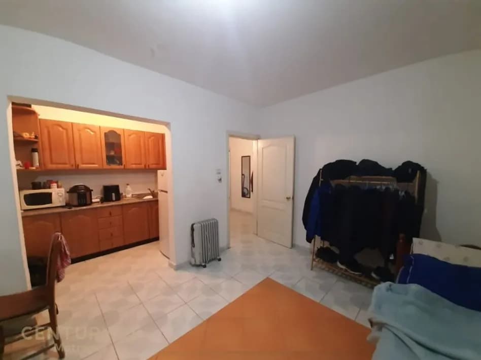 Apartament 1+1 në shitje te Tregu Elektrik, Tiranë