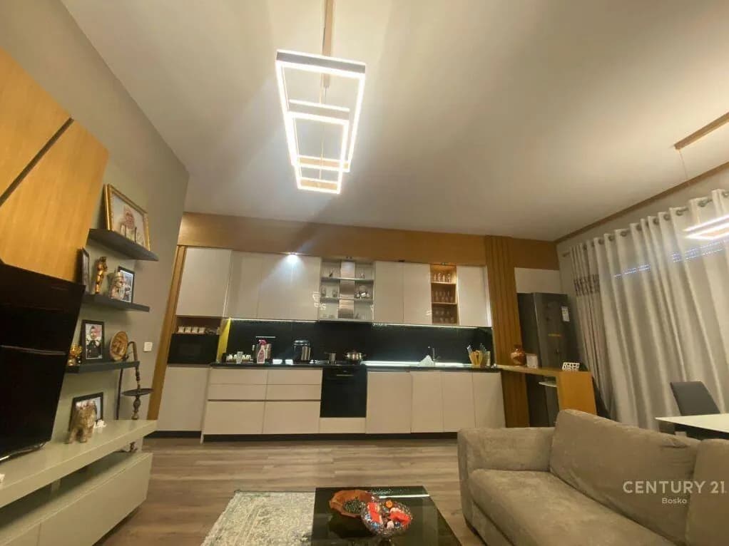 2-bedroom apartment for sale on Dritan Hoxha street, Tirane