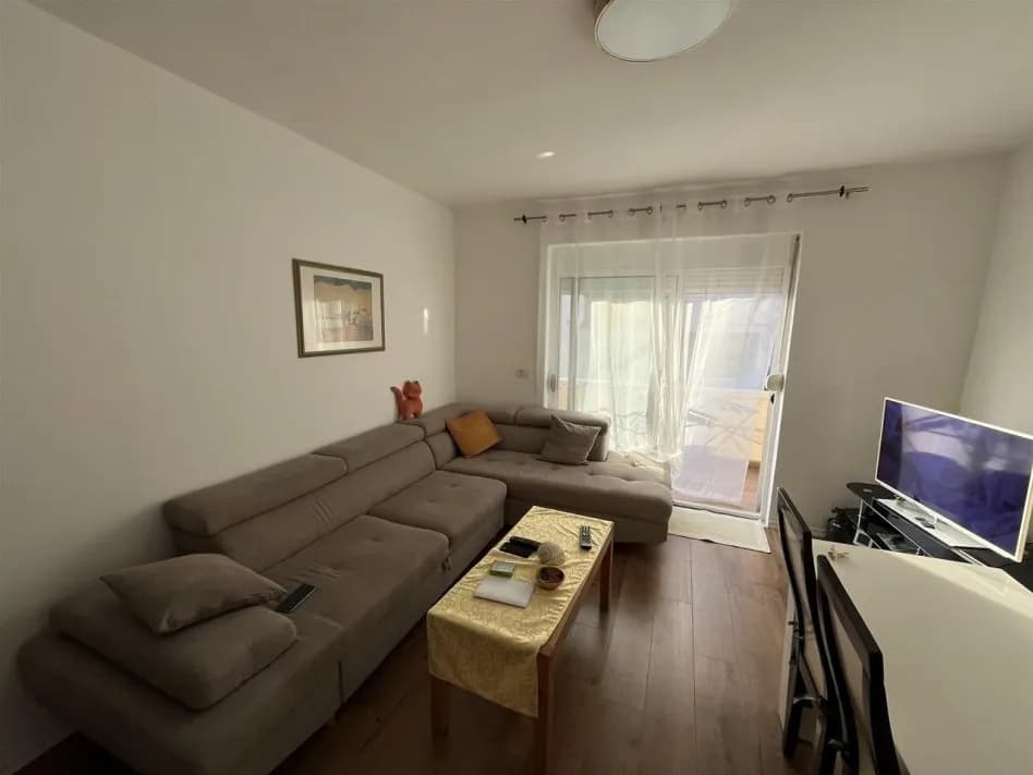 2-bedroom apartment for sale in Brryli, Tirane