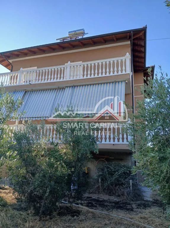 Vilë 4+1 në shitje në Fabrika e Tullave, Vlorë
