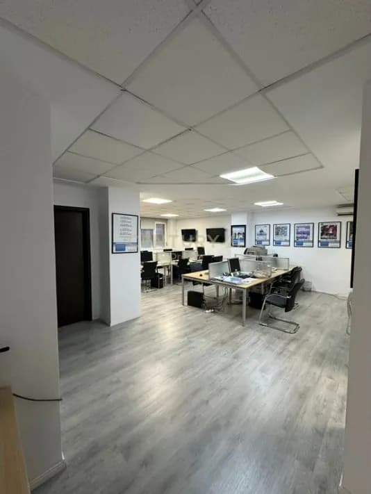 Apartament 2+1 në shitje në Juridiku, Tiranë