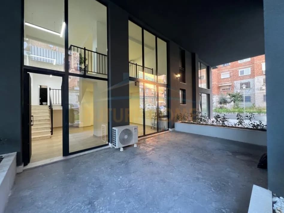 Image of a property with details: Zyrë me qira në Toptani, Tiranë