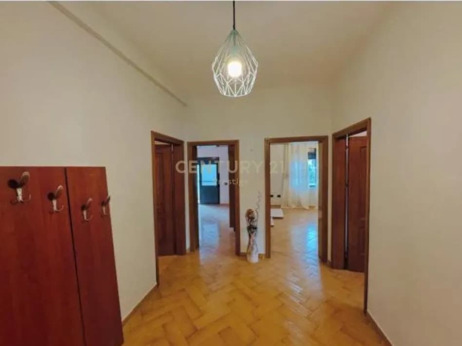 3-bedroom apartment for sale in Vilat Gjermane, Tirane