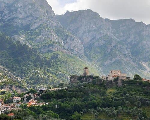 Modern apartment buildings and houses in Fushë-Krujë showcasing beautiful real estate properties