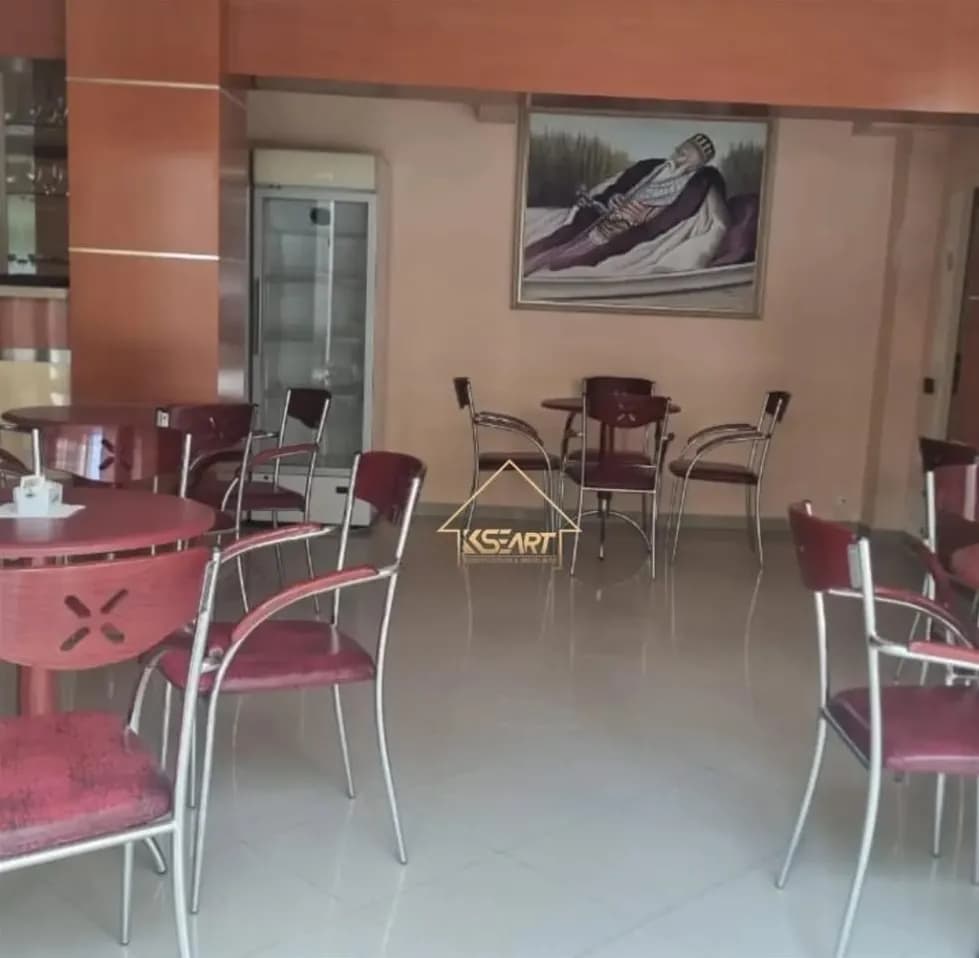 Dyqan në shitje në Rruga e Re, Vlorë