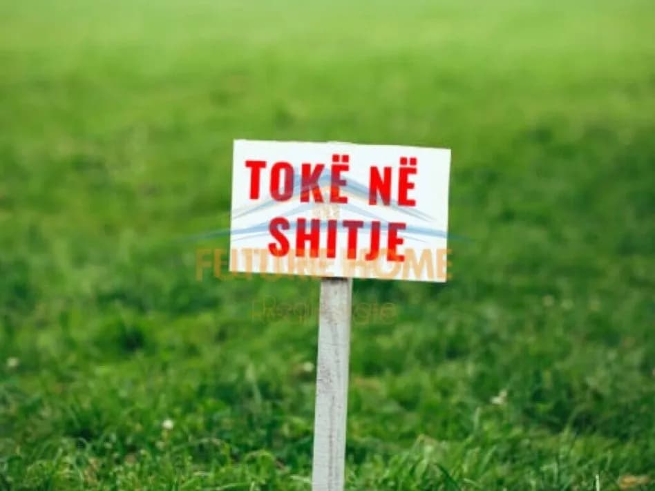 Tokë në shitje në Gjiri i Lalzit, Durrës
