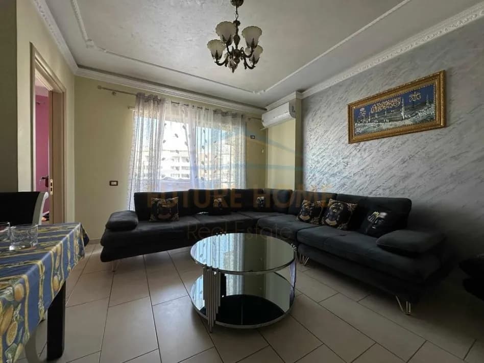 Apartament 2+1 me qira në Unaza e Re, Tiranë