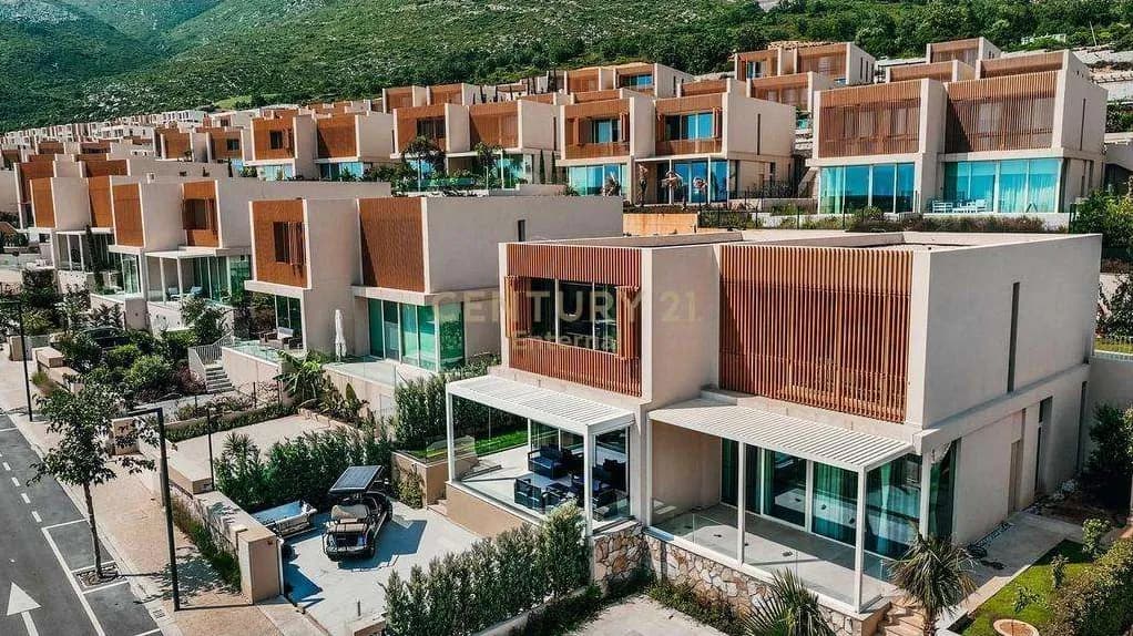 Vilë 3+1 në shitje në Palasë, Vlorë