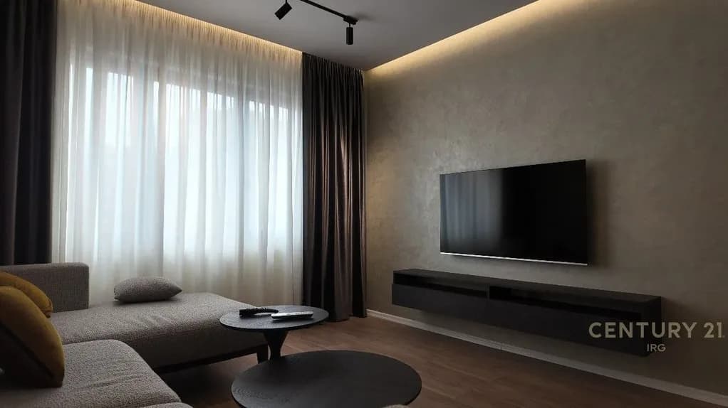 Apartament 2+1 me qira ne Pazarin e Ri, Tirane