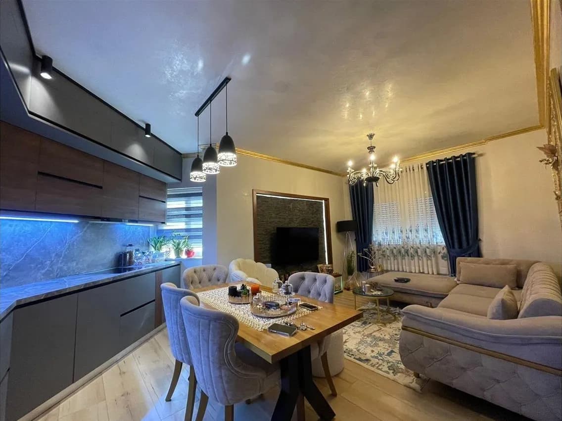 2-bedroom apartment for sale near the train station, Tirane